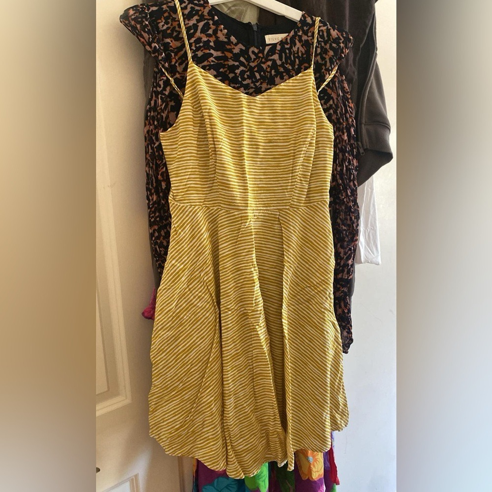 Old Navy‎ Yellow Striped Midi Dress
